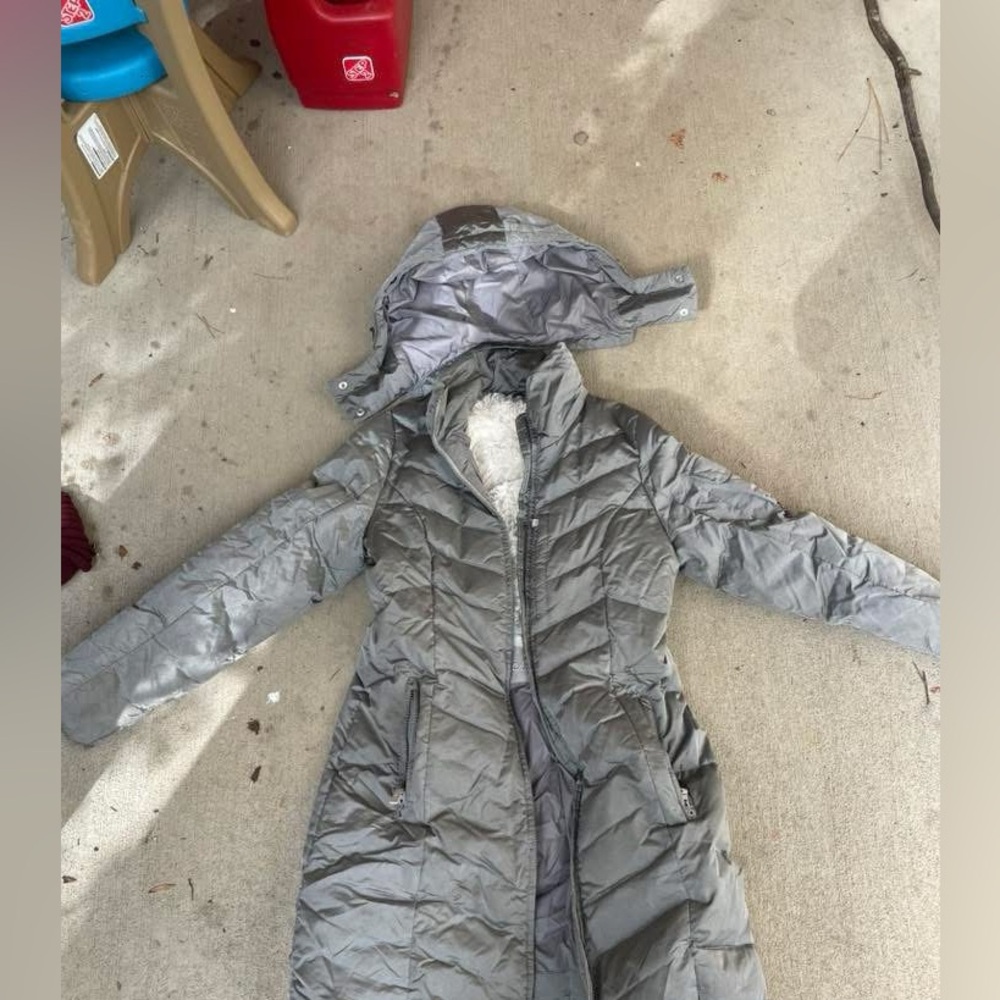 Eddie Bauer Women's Gray down Puffer parka